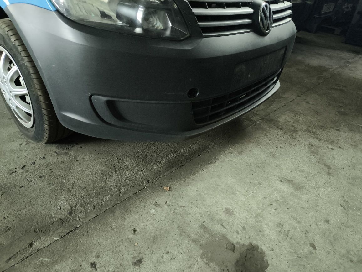 Предна броня за VW Caddy