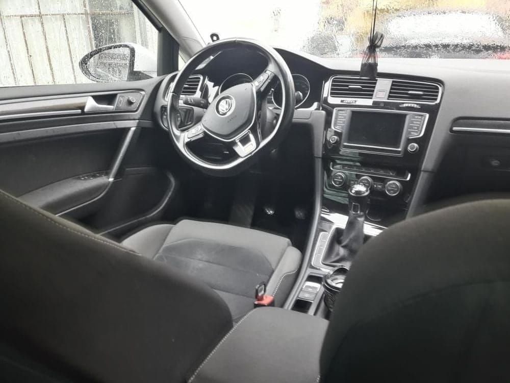 Volkswagen GOLF VII 2016