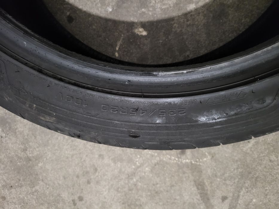Anvelope vara 235 45 20 an 2021