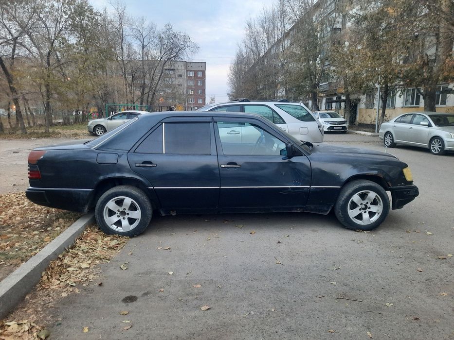 Продам Мерс w124 м 102