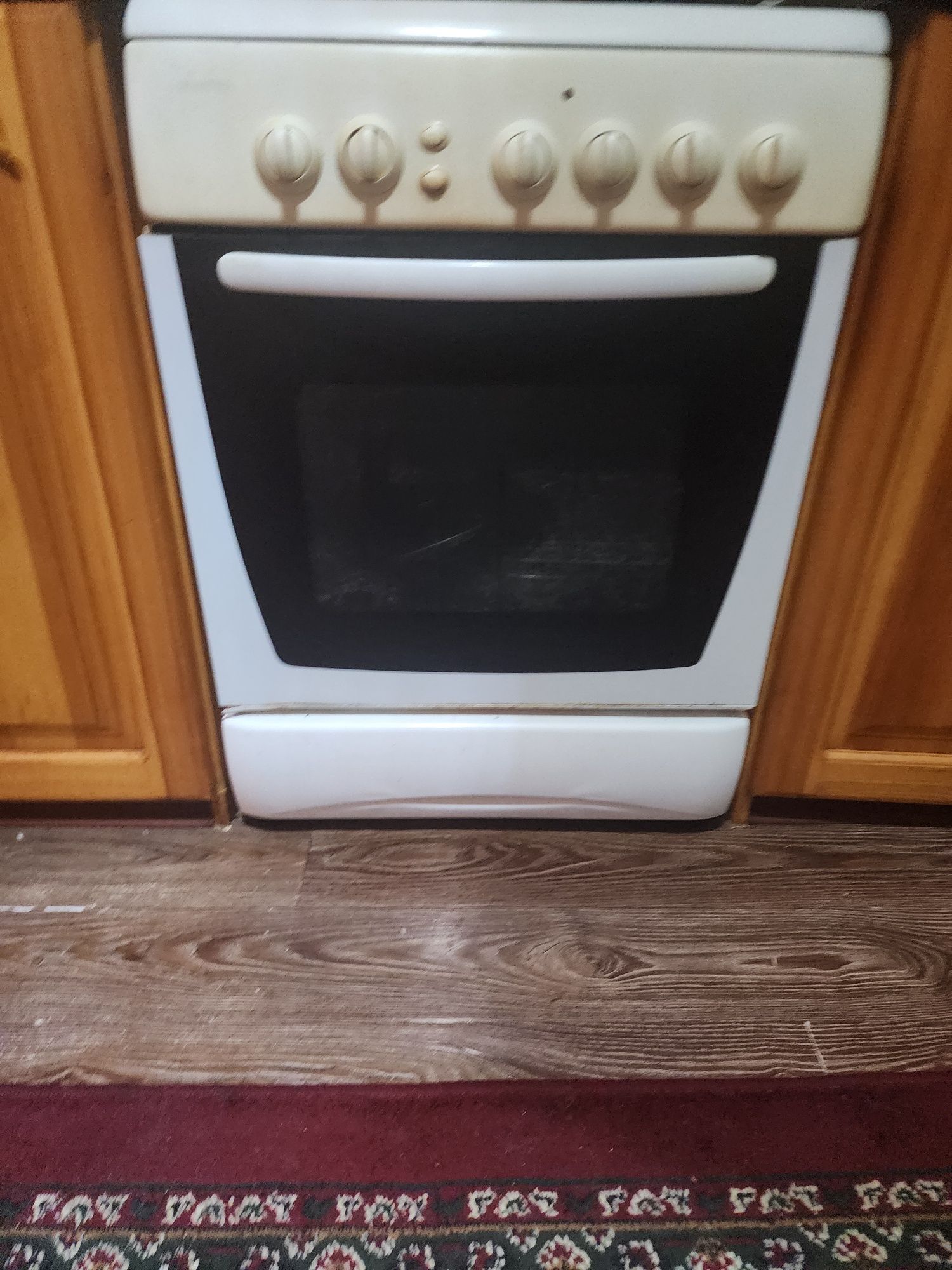 Газ плита срочно продаётся
