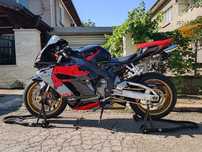 Honda CBR 1000 RR 2005