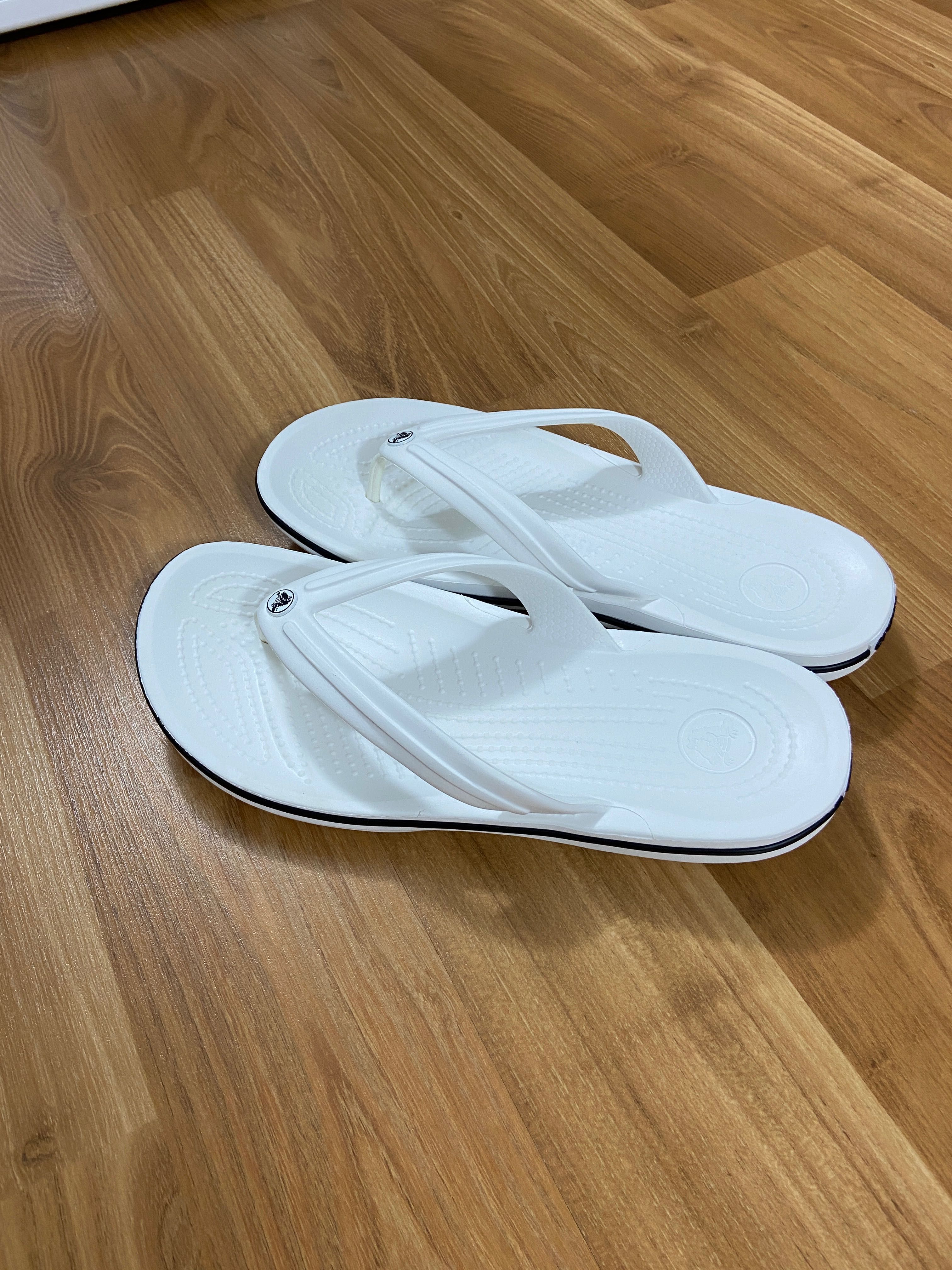 Șlapi damă Crocs 38/39 (M6-W8)