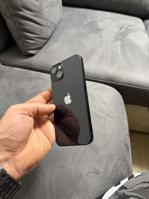 Iphone 13 в перфектно състояние