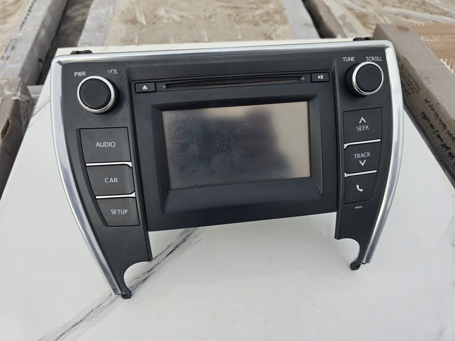 Магнитола на Камри 55 Американец в отличном состоянии