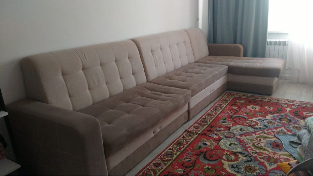 Диван в хорошем состоянии