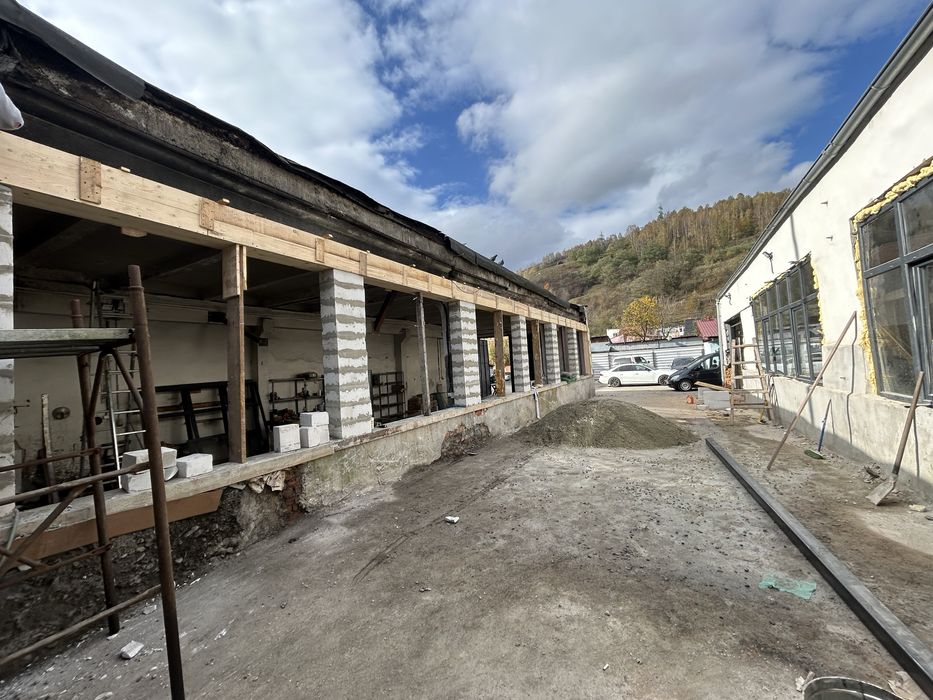 Vand hala industriala 484 mp