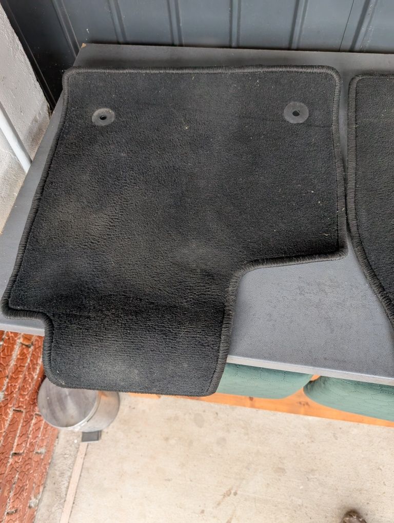 Covoras Ford focus față textil și cauciuc