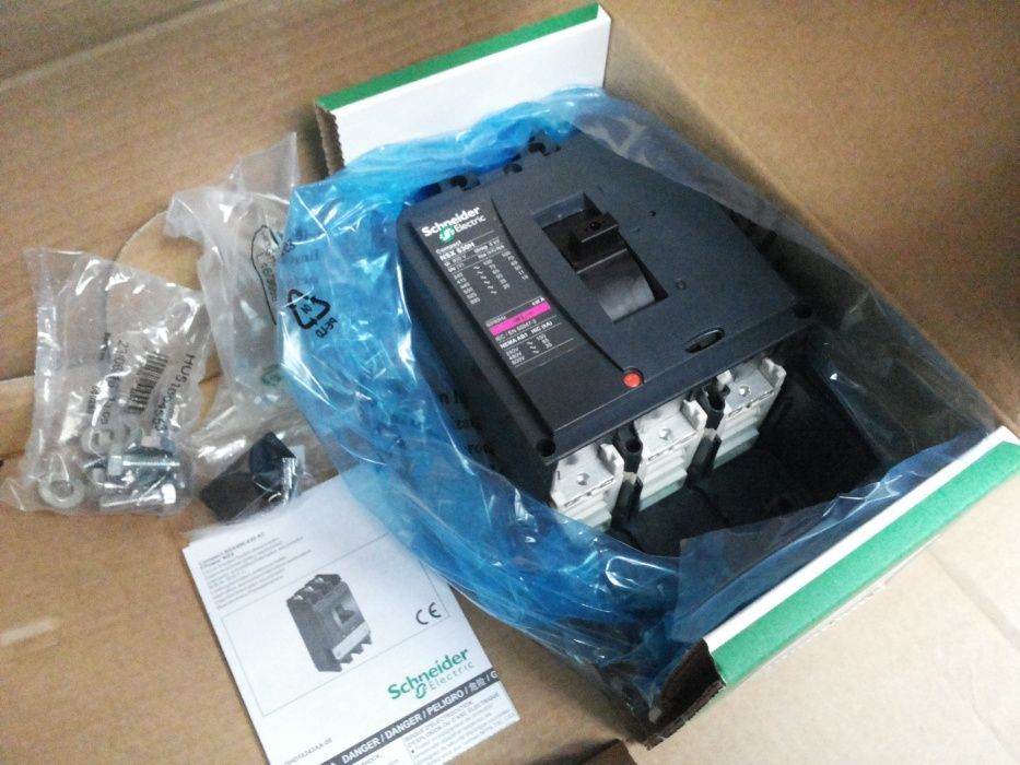 Автоматичен прекъсвач Schneider Compact 3P NSX400H с защита