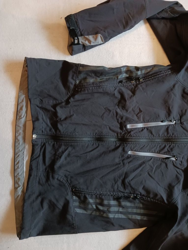 Geaca damă windstopper soft shell  adidas mărimea 38