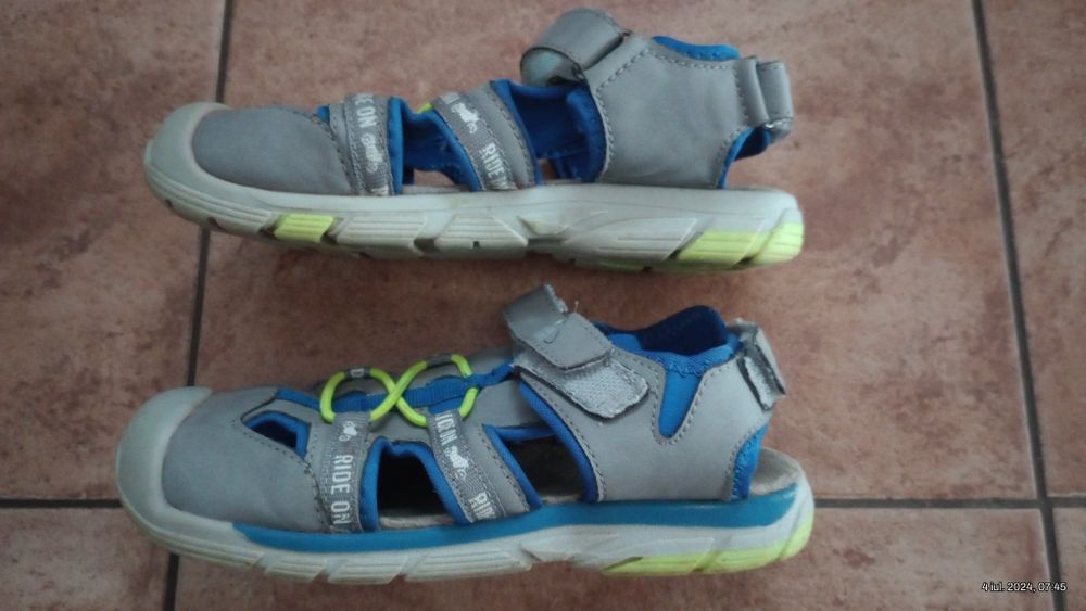 Încălțăminte copii marimea 29, 30, 31. Livrare  gratuita 20 mai