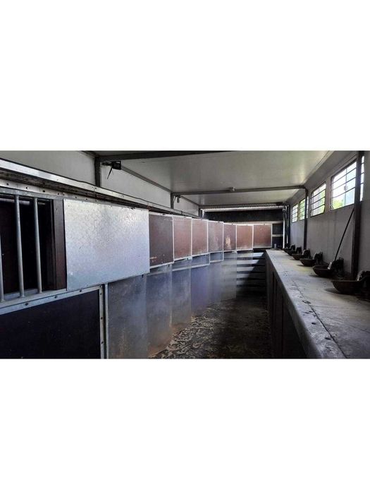 Semiremorca transport animale/ accept variante auto