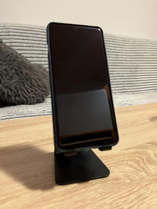 Vând Oneplus 13 full box + încărcător 120w + husa originala