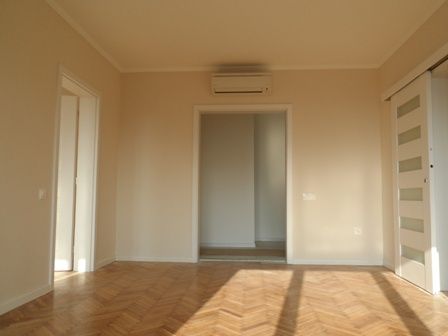 Renovari apartamente si case