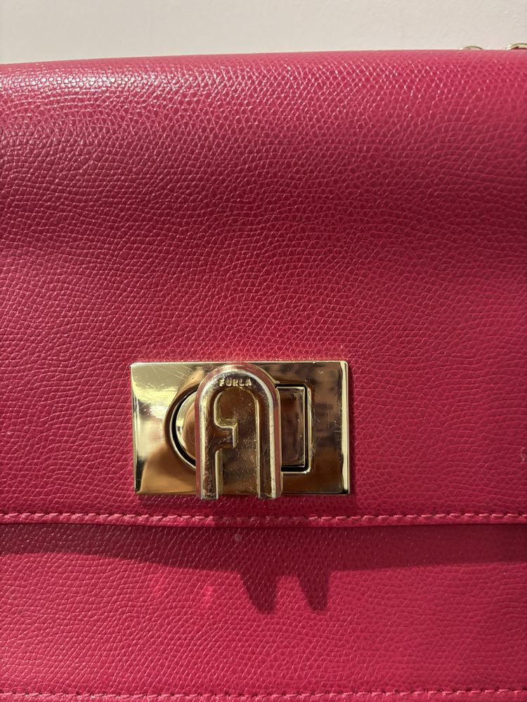 Furla 1927 модел