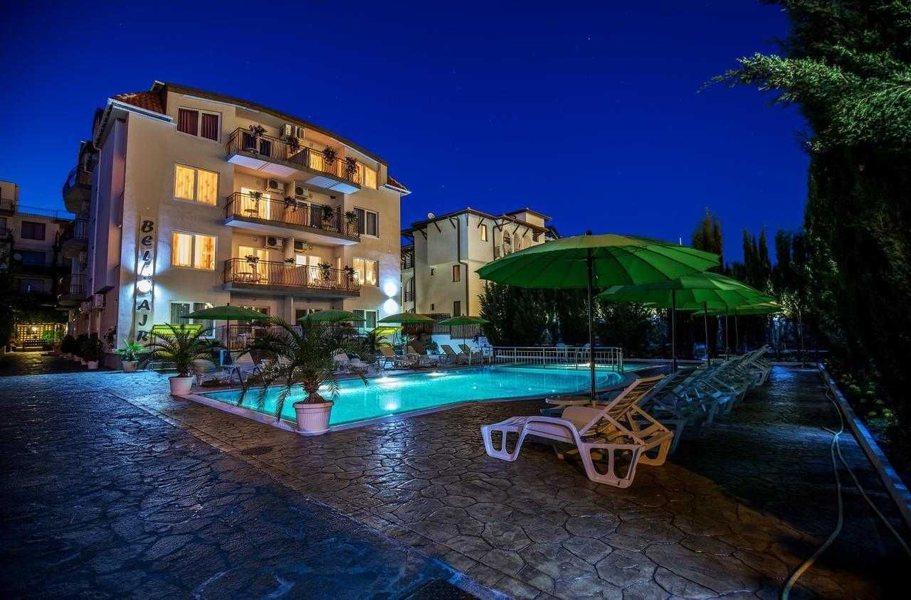 Продава се Двустаен апартамент в Свети Влас - 70 кв.м за 1143 €/кв.м - Снимка #12