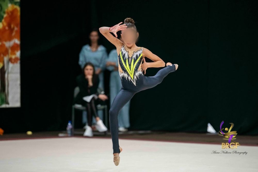 Jackie - Майо за художествена гимнастика за ръст до 140 см.