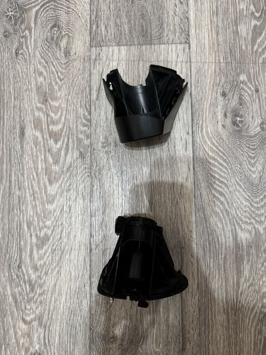 Пара гнездо под зеркало камри 70