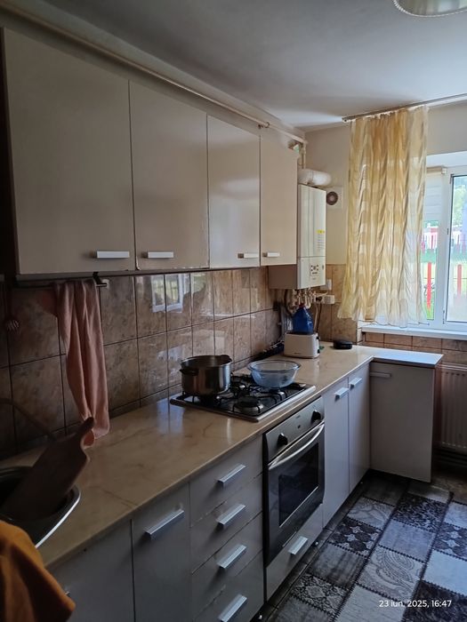 Apartament 3 camere parter Vulcan