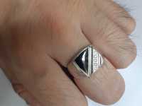 Продам мужское серебренное кольцо