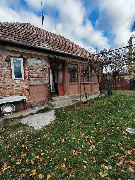 Teren 1238 Mp, Casa renovabila, anexe,utilitati, zona Primaria Apahida