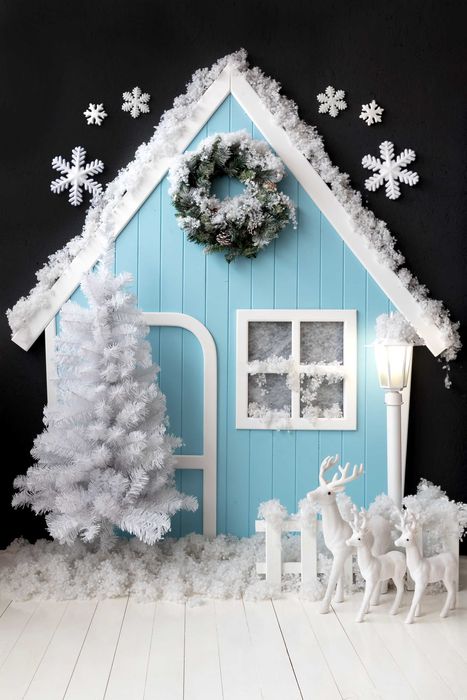 Дървена къща – декор за фотосесии