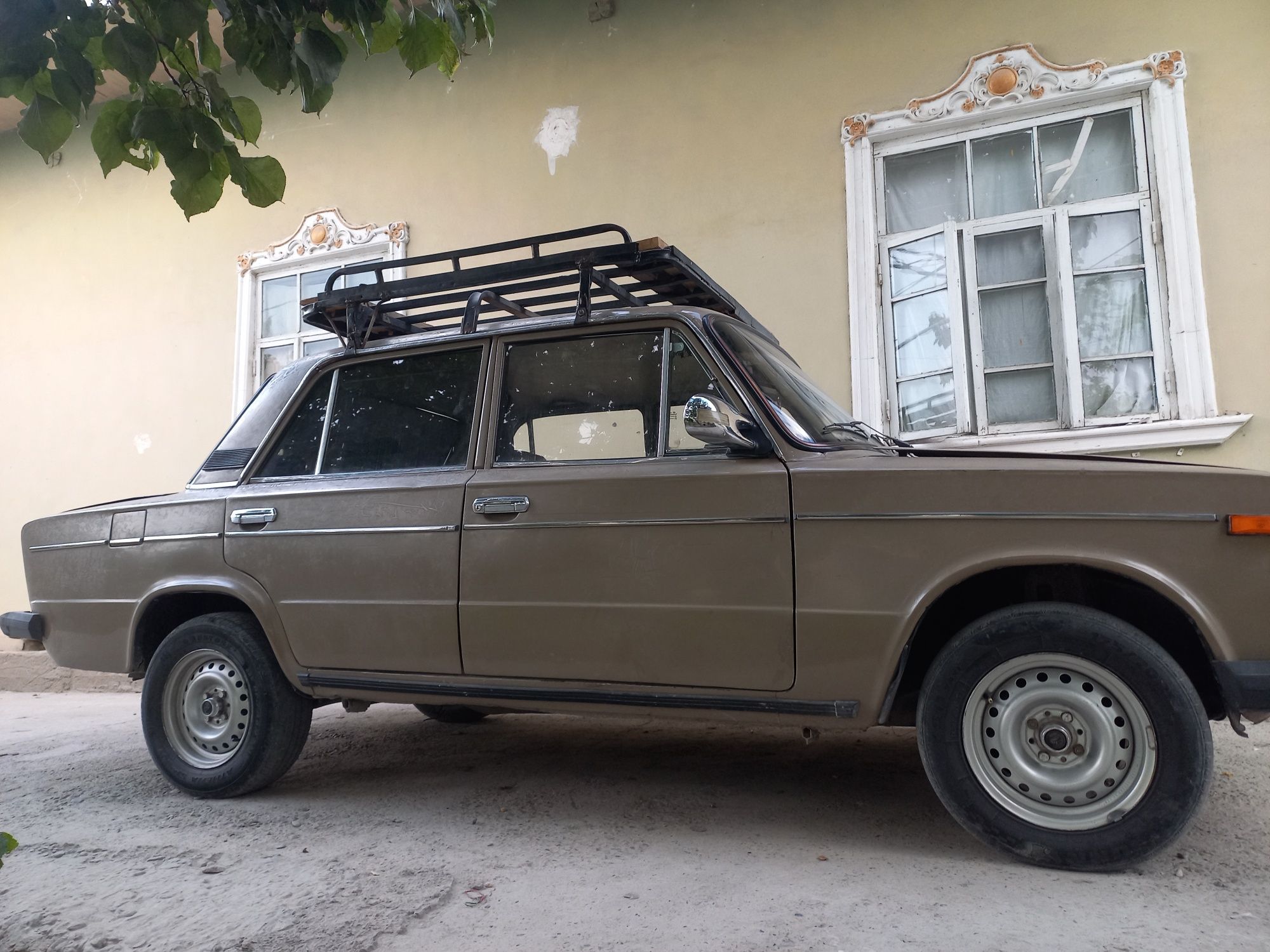Lada 2106 yili 1987 kraska sepilgan