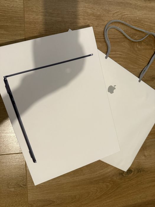 MacBook 13" M4 256GB Midnight Blue