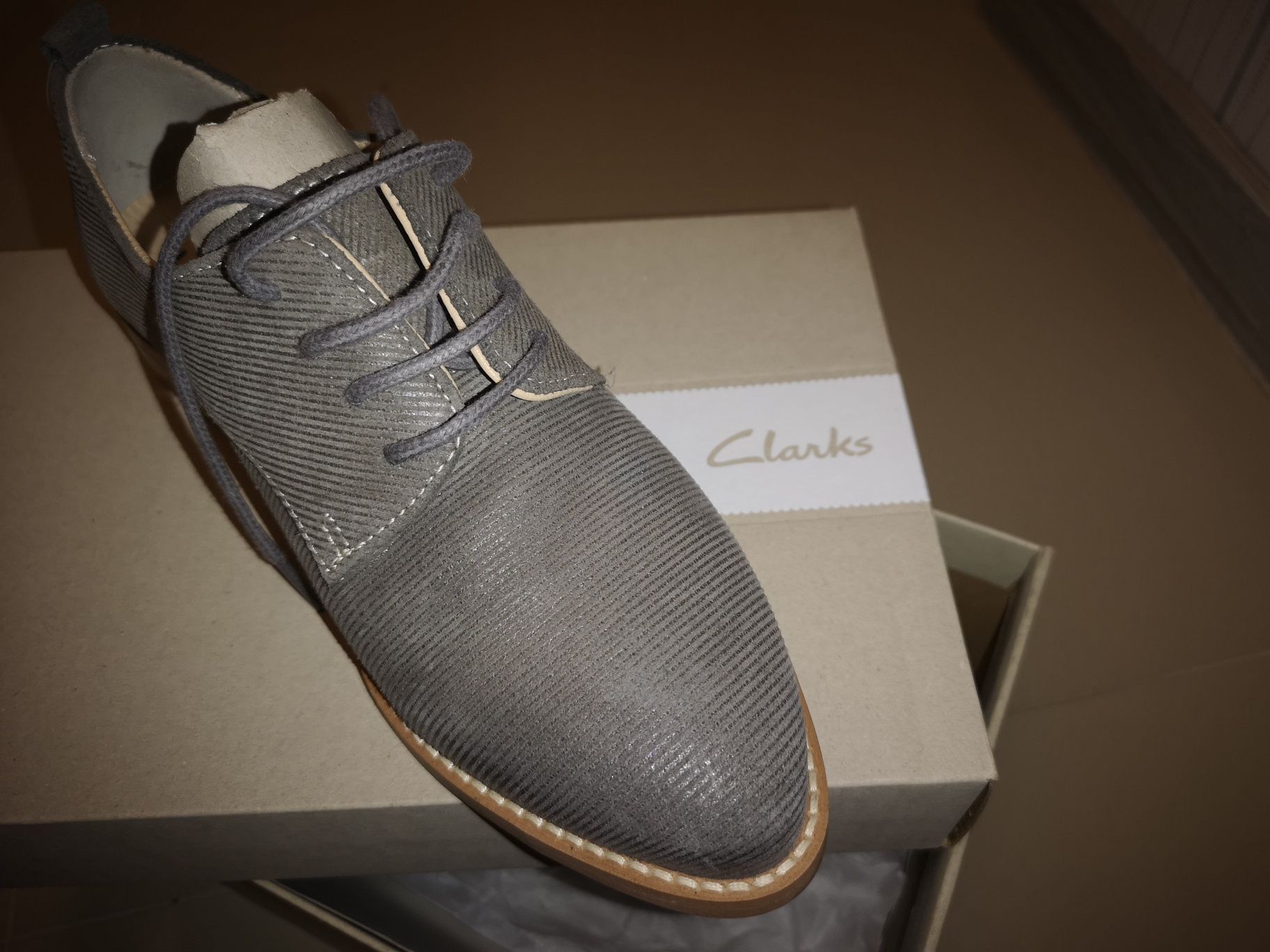 Обувки дамски Clarks