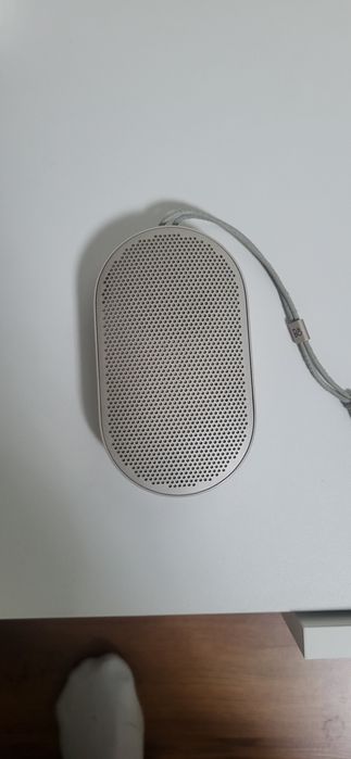Boxa portabila Bang & Olufsen Beoplay P2, Gri