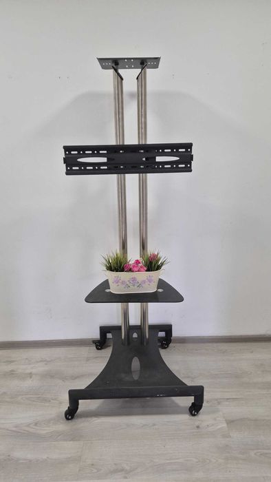 Stand TV - Plasma - Mobil cu roti pentru televizoare mari