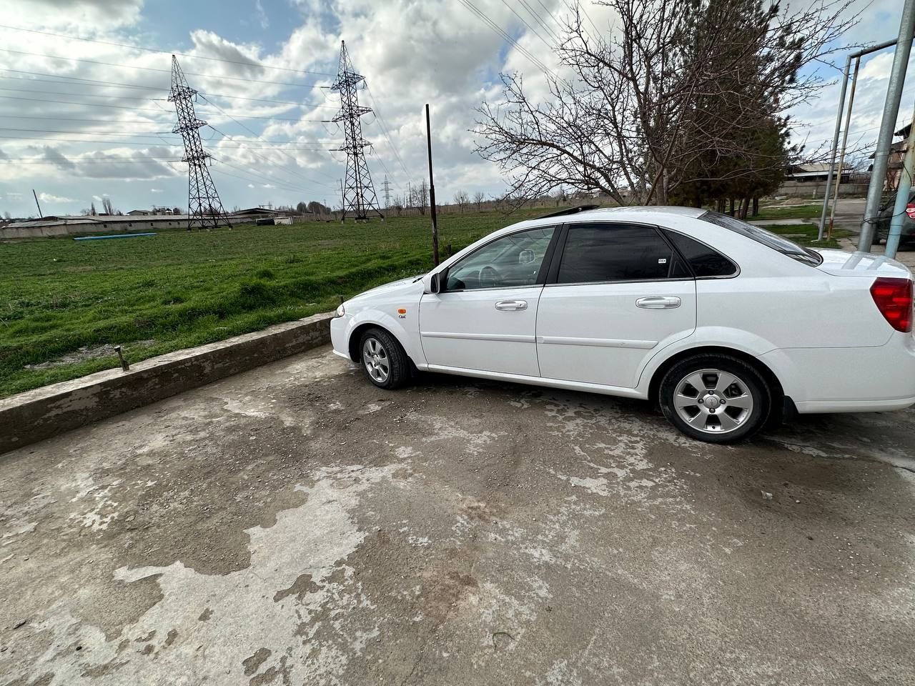 Chevrolet Jentra xolati zo'r