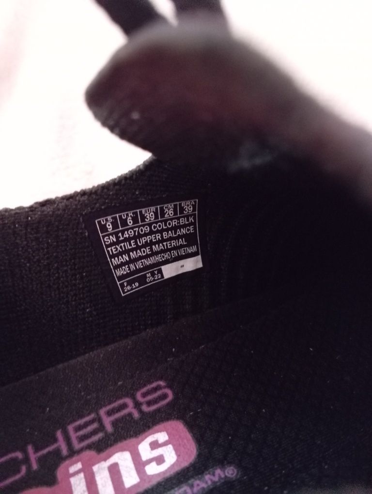 Adidasi, Skechers Slip ins, mărimea 39