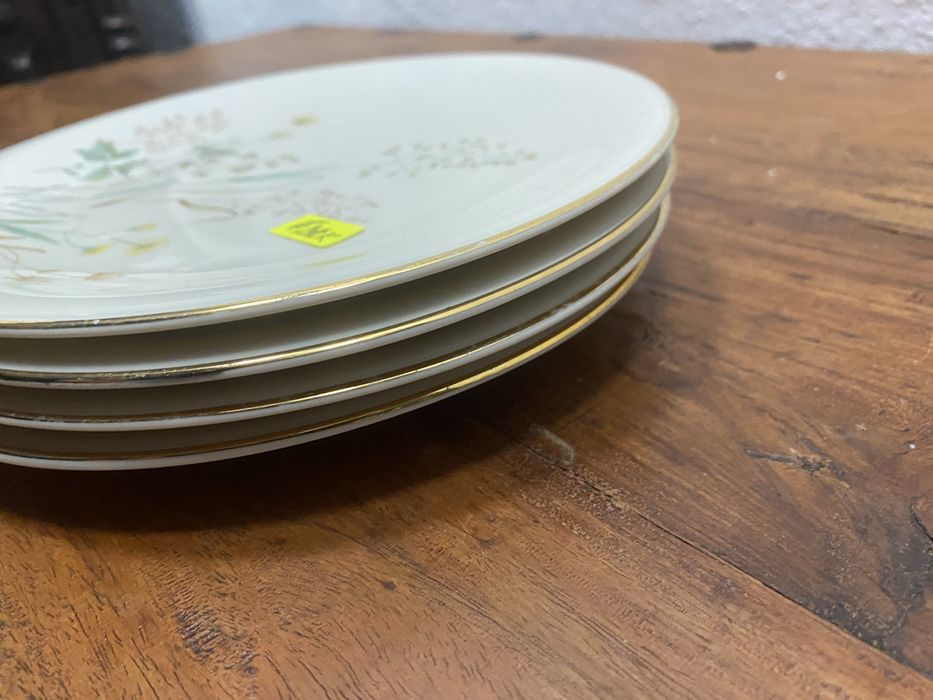 Немски чинийки от костен порцелан