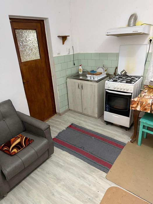 Apartamente.  Duplex la casa de închiriat la întrare in Copou , lângă