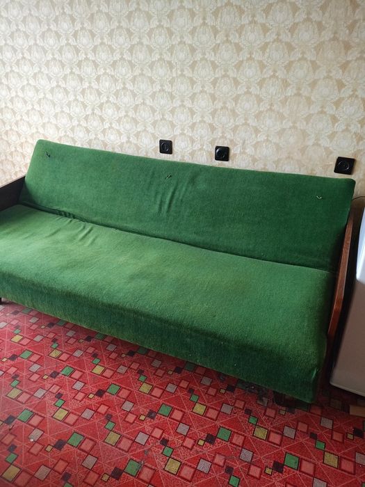 Мебели в добро състояние