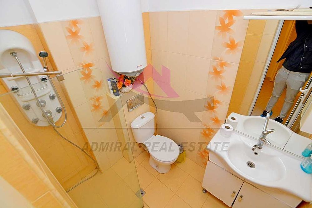 Страхотен Имот! Топ Локация! Тристаен- Център