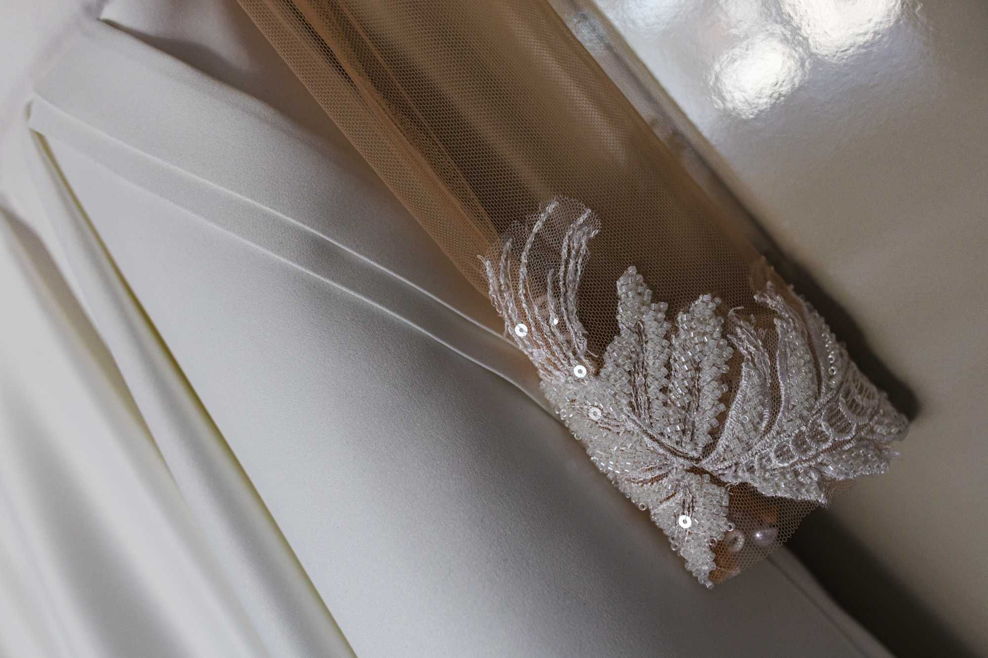 Vand rochie de mireasa