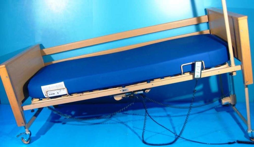 Pat medical electric cu telecomanda ingrijire pacienti Burmeier