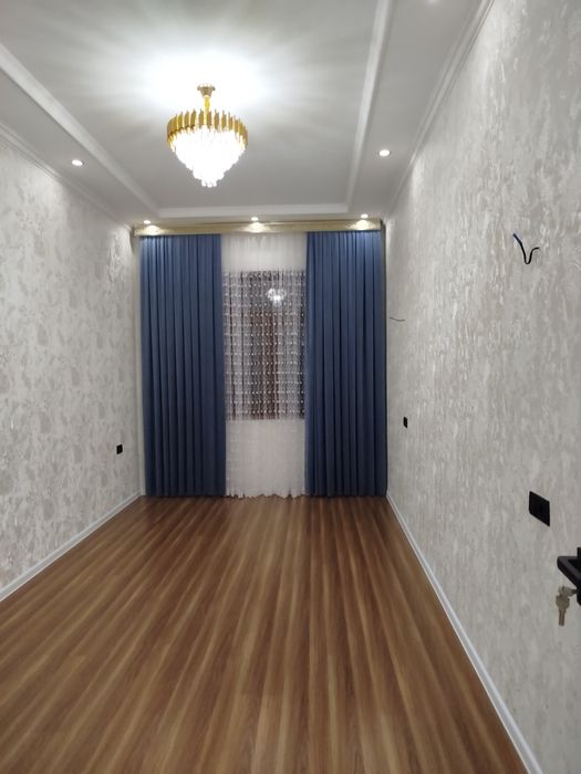 продается двух комнатная квартира в новом кирпичном доме в шестом