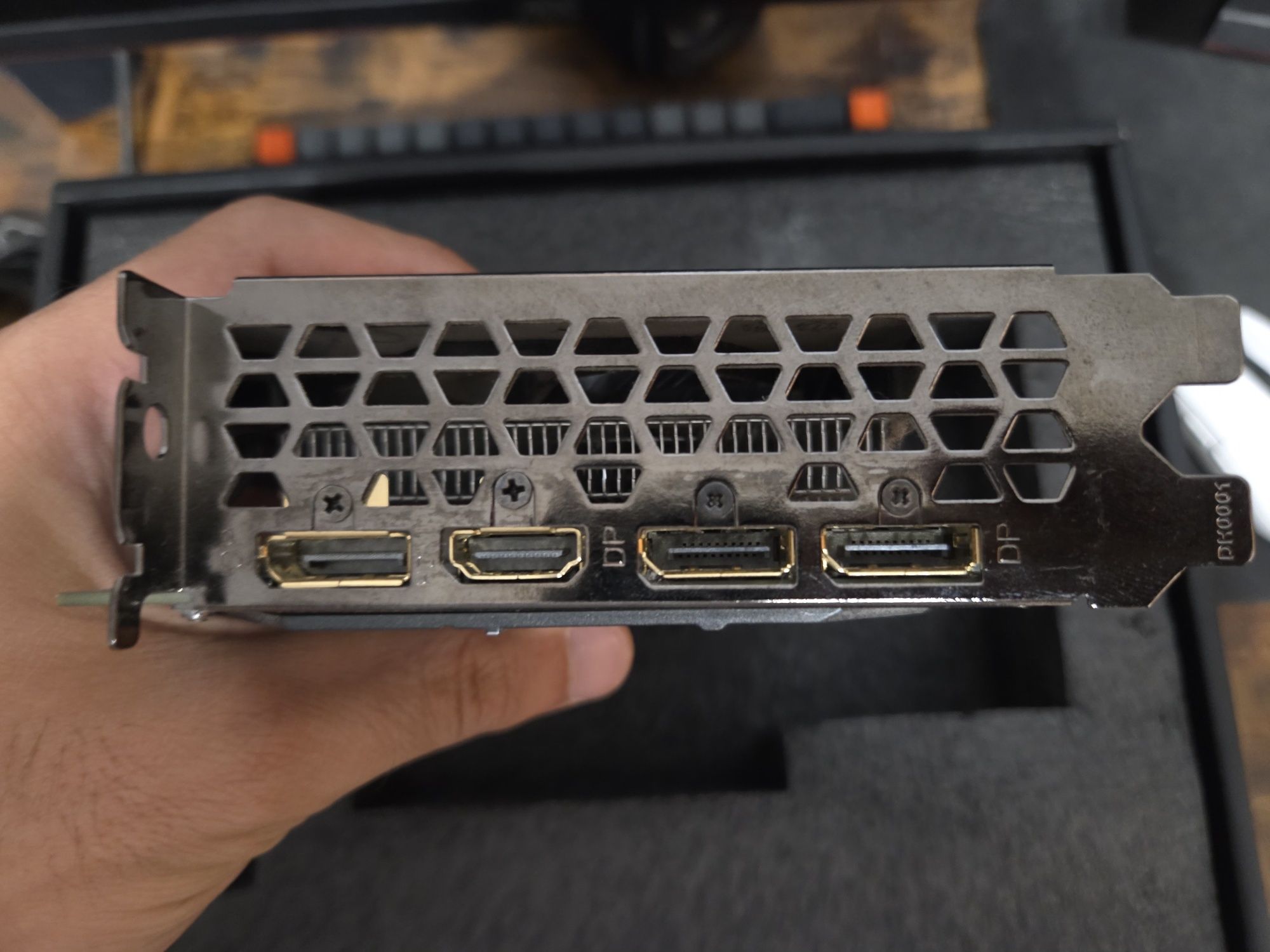 Nvidia GTX 1660 Super 6 GB (Gigabyte)