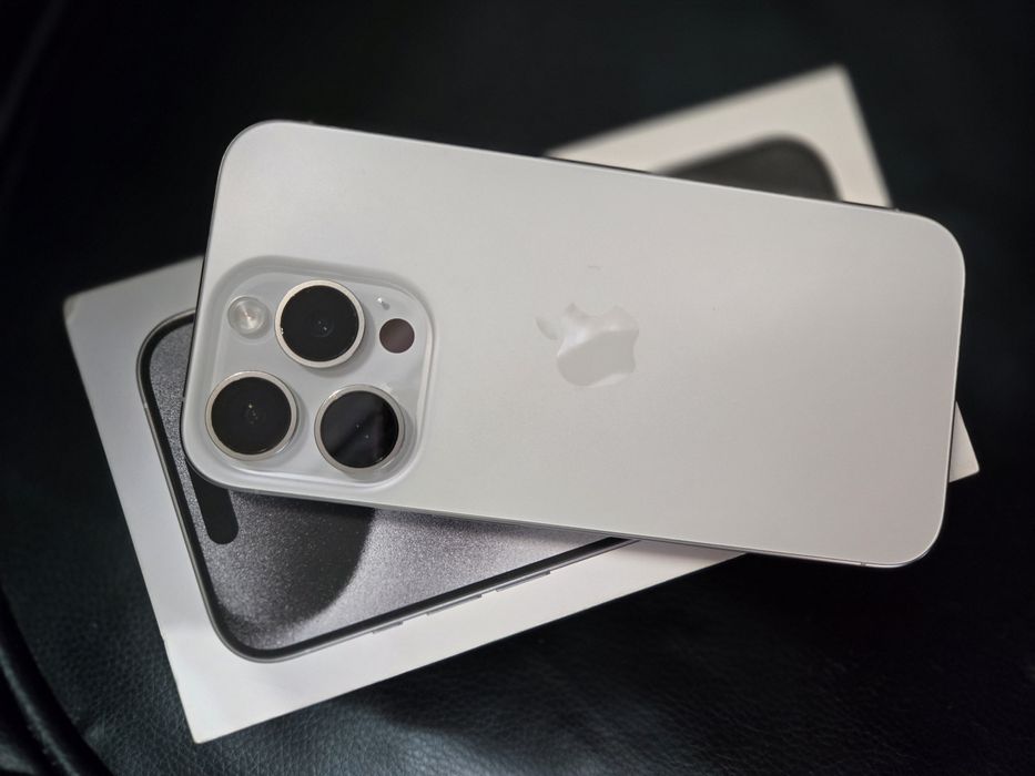 Iphone 15 Pro 256gb White titanium