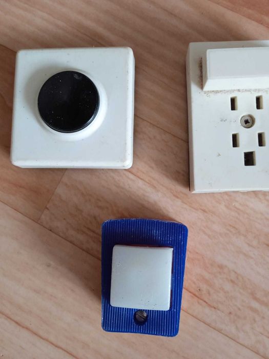 Кнопки звонка, колодка для телефона