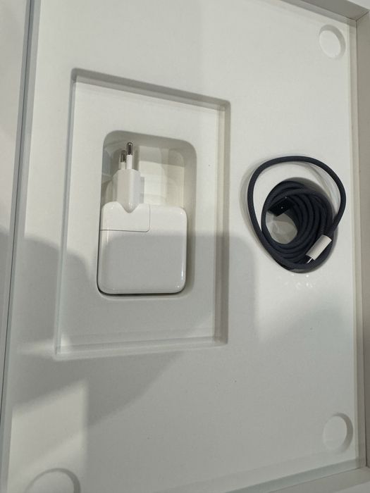 Apple MacBook Air 15 M4 16GB RAM 256GB SSD  2025г