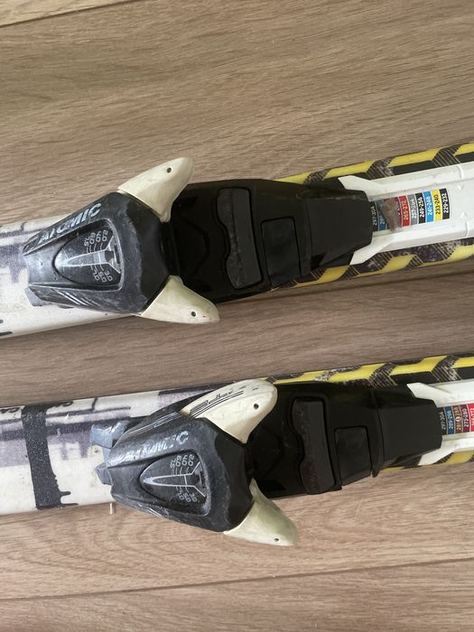 Ски, щеки и обувки Atomic 39-40