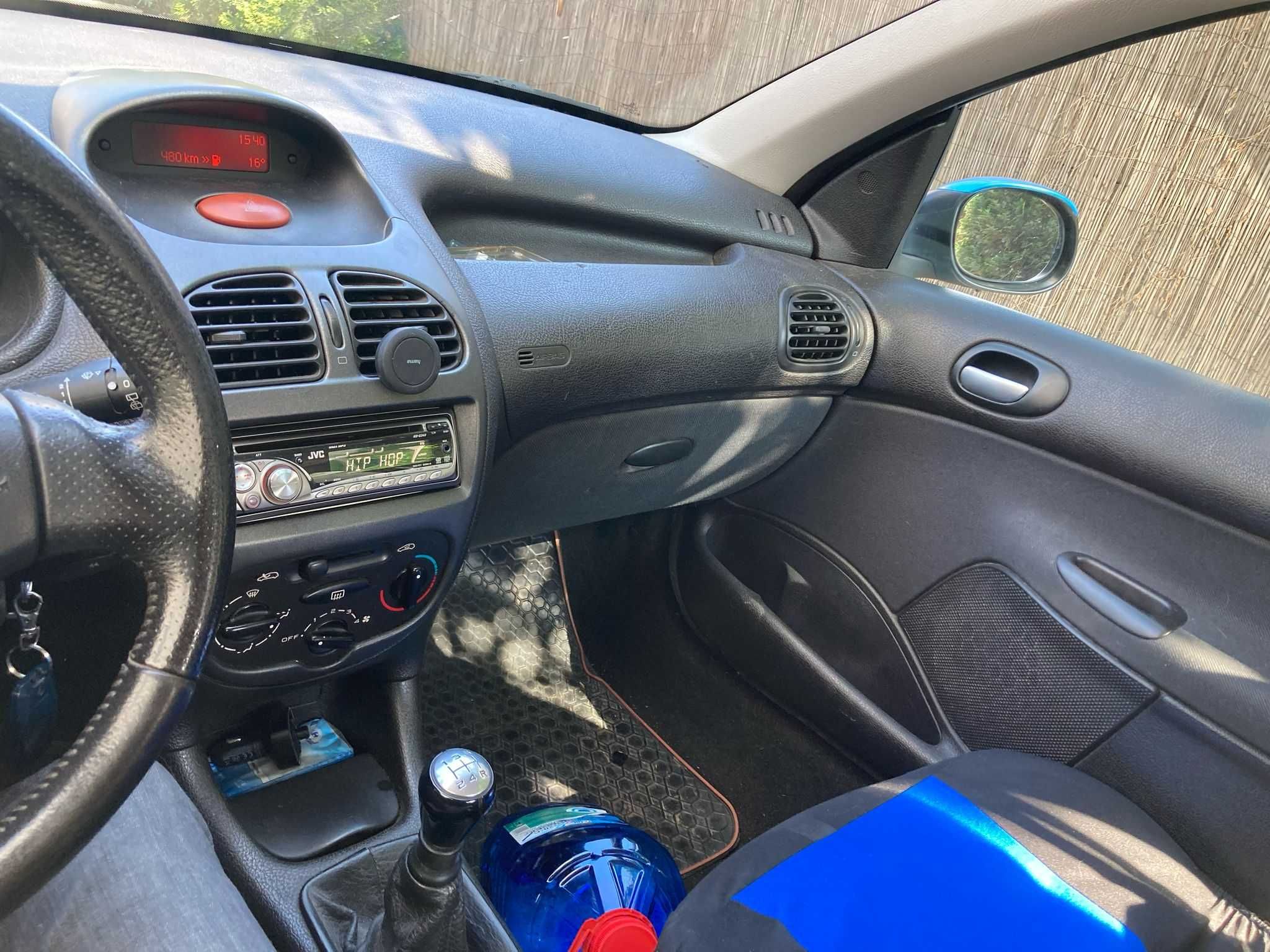 Peugeot 206 benzina 1.6 109 CP, an 2002
