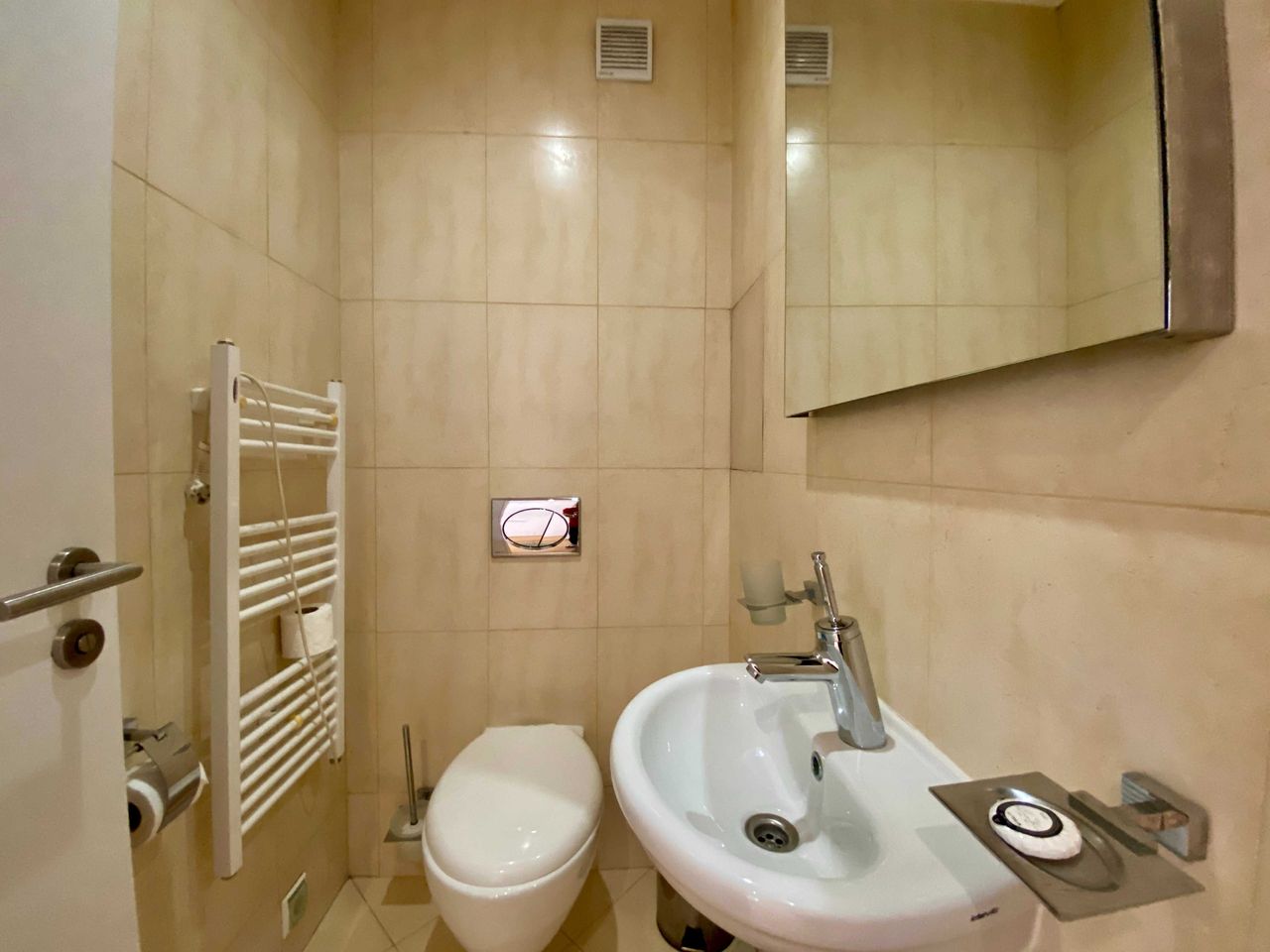 Продава се Четиристаен апартамент в Банско - 120 кв.м за 1042 €/кв.м - Снимка #15
