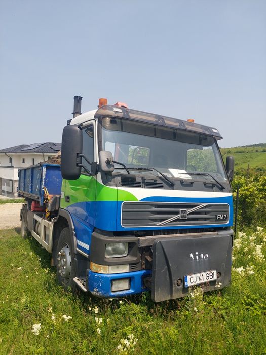 Autocamion cu macara , Volvo FM 7 , 250 CP !