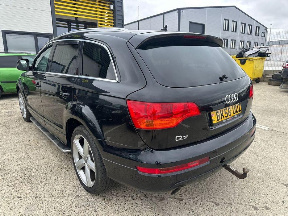 Dezmembrez / Dezmembrari / Piese / Accesorii Audi q7 negru 2008 3.0 tdi CASA