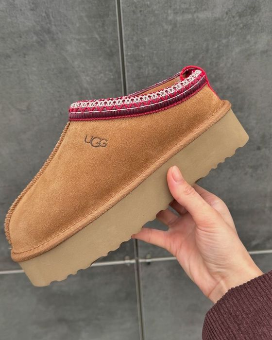 Оригинальные угги отдам за 35 000тенге 37рр